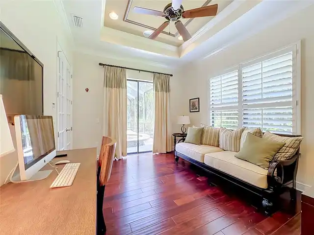 Listing Photo 23