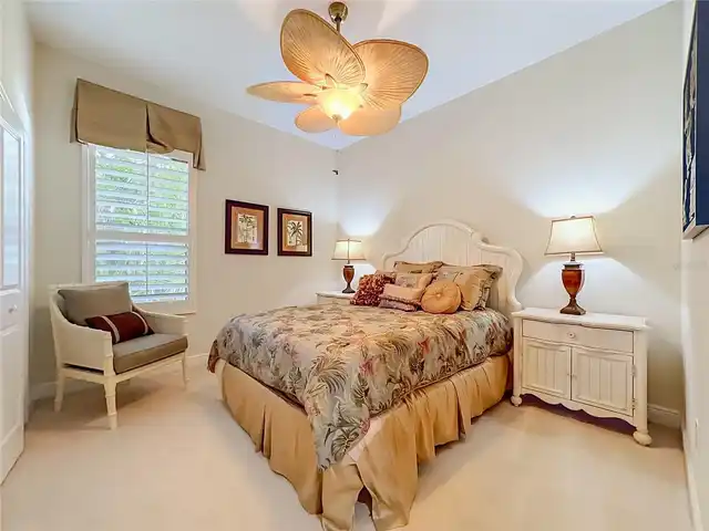 Listing Photo 38