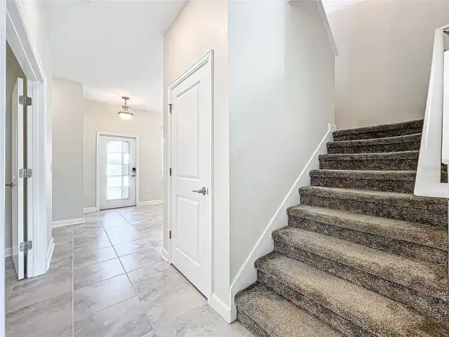 Listing Photo 17