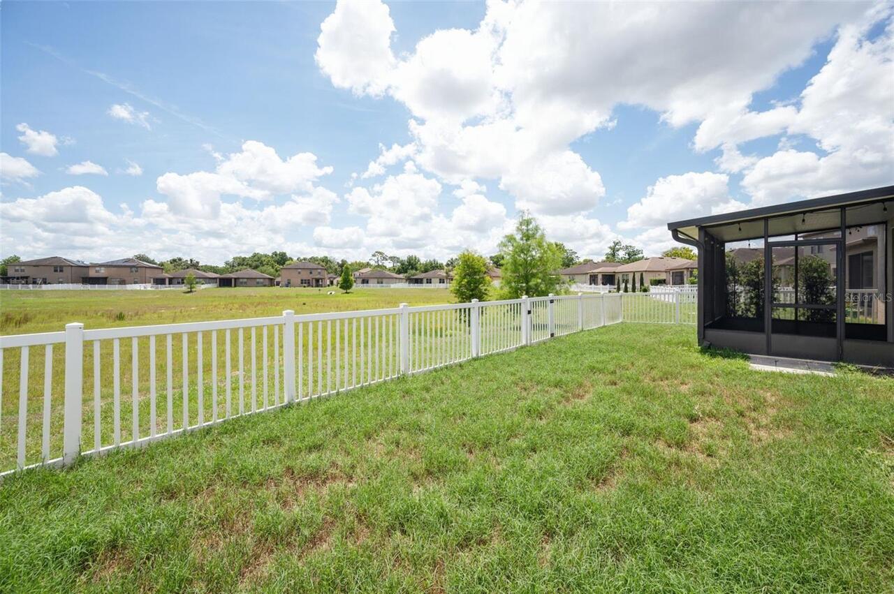Listing Photo 35