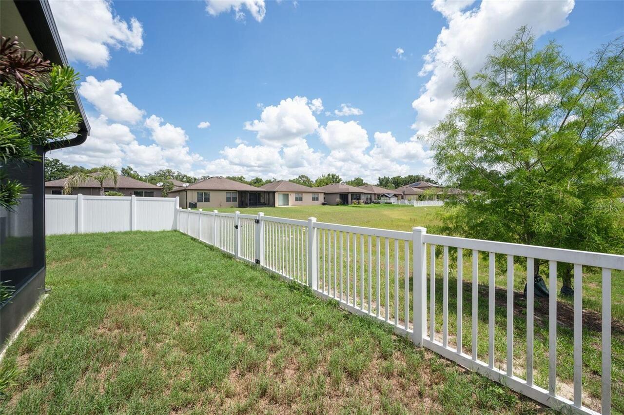 Listing Photo 38