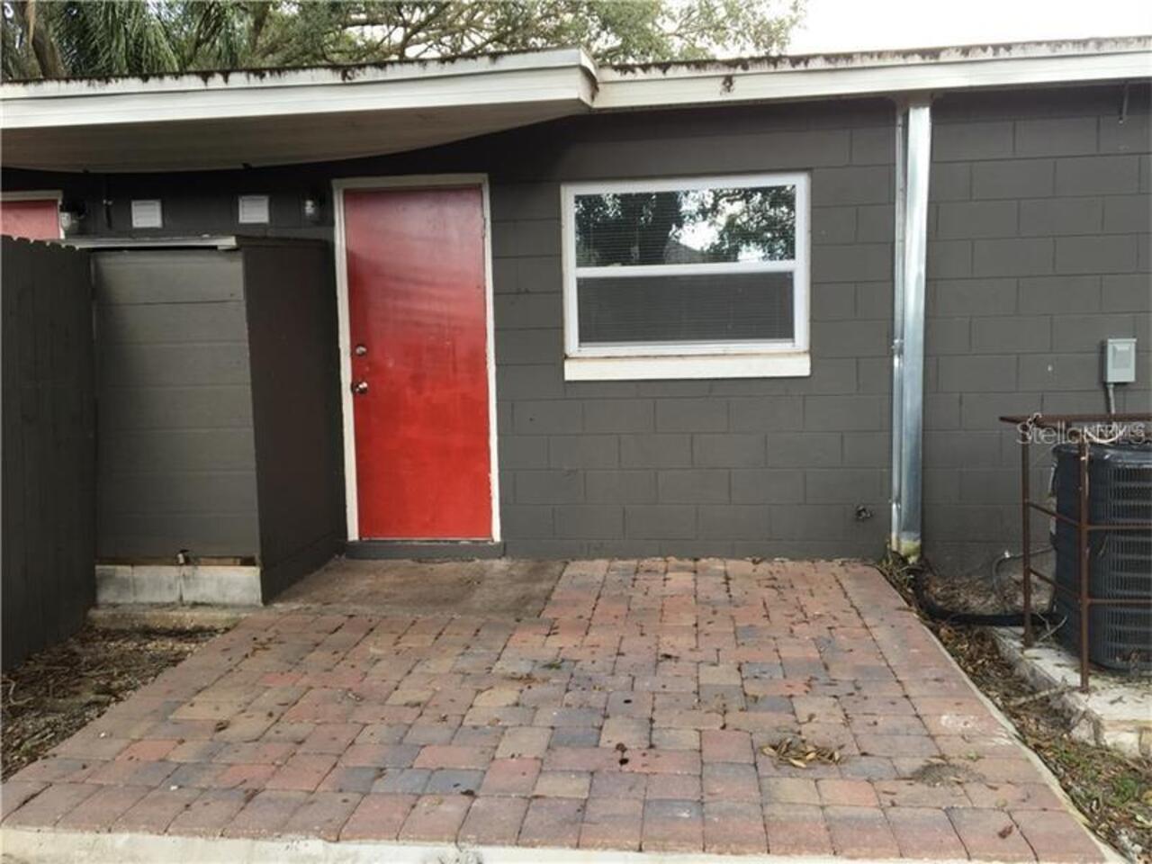 Listing Photo 9