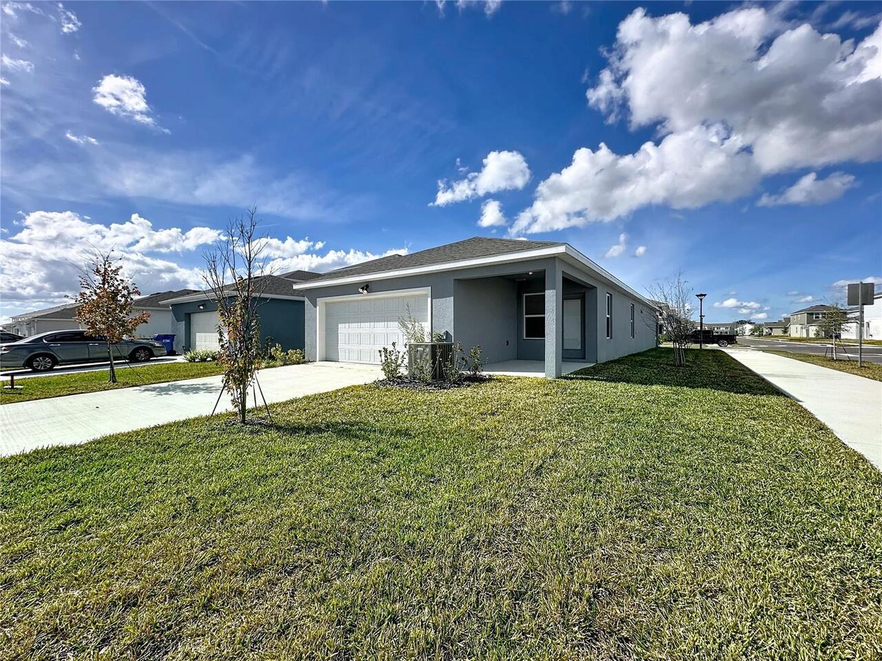 Listing Photo 12