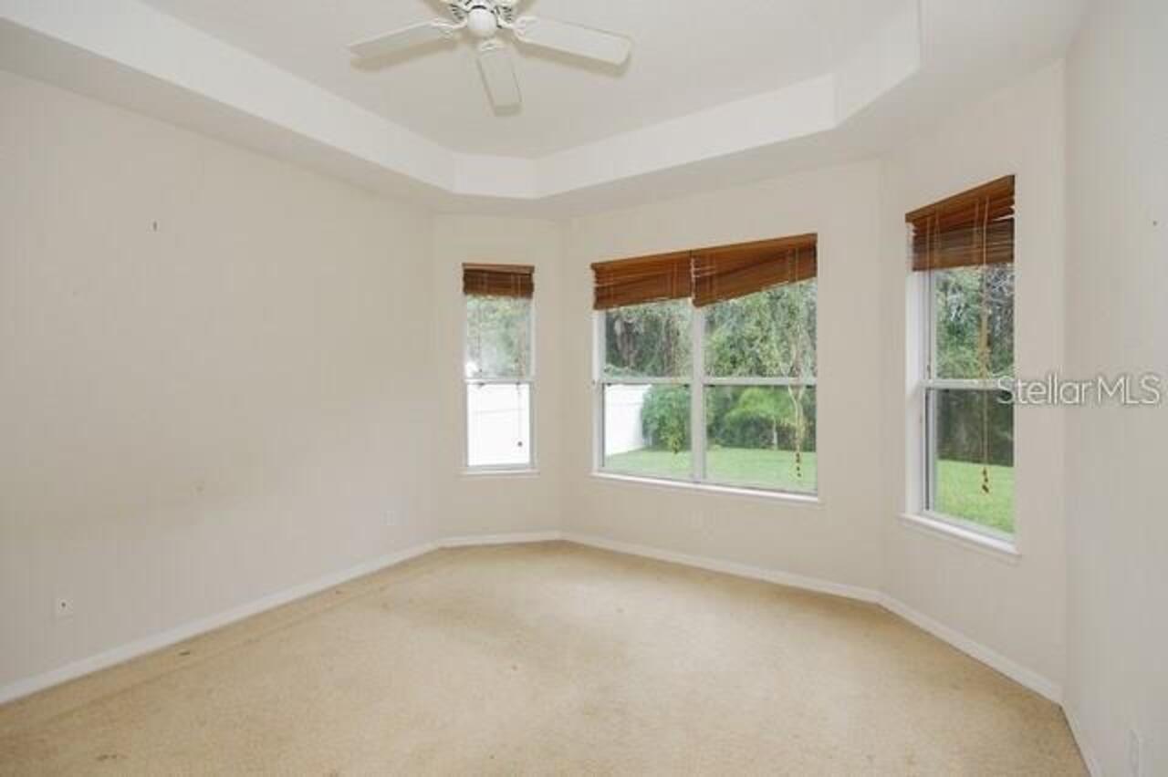 Listing Photo 8