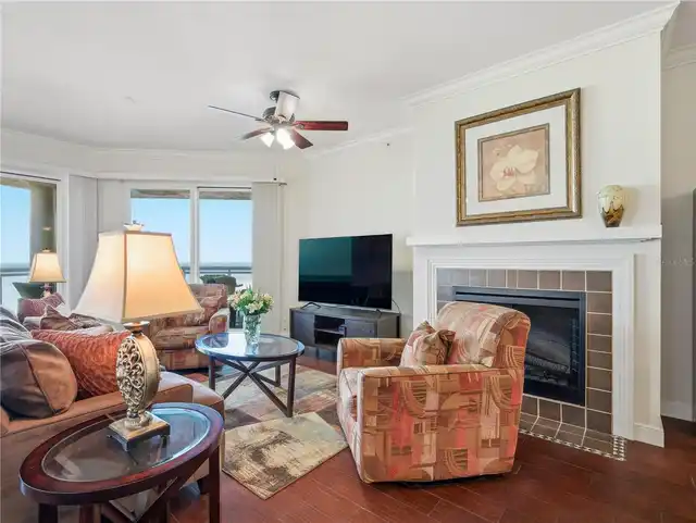 Listing Photo 16