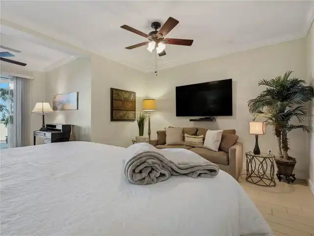 Listing Photo 37