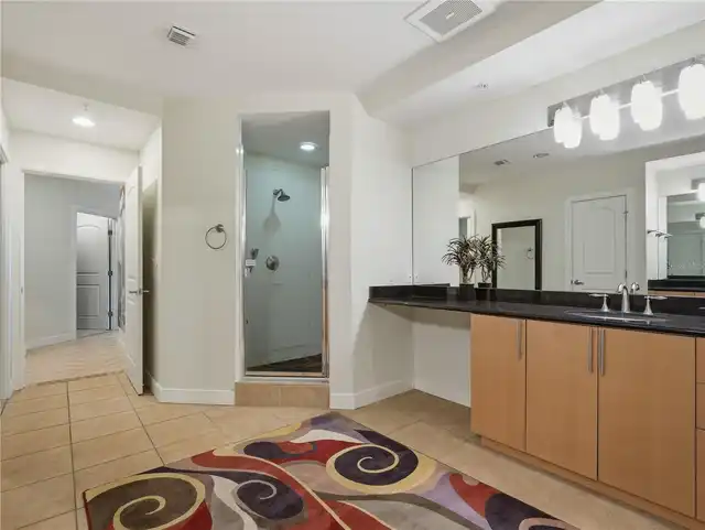 Listing Photo 43