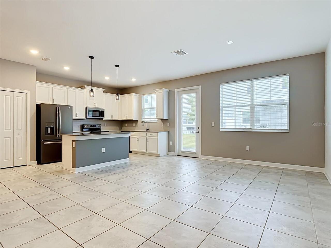 Listing Photo 15