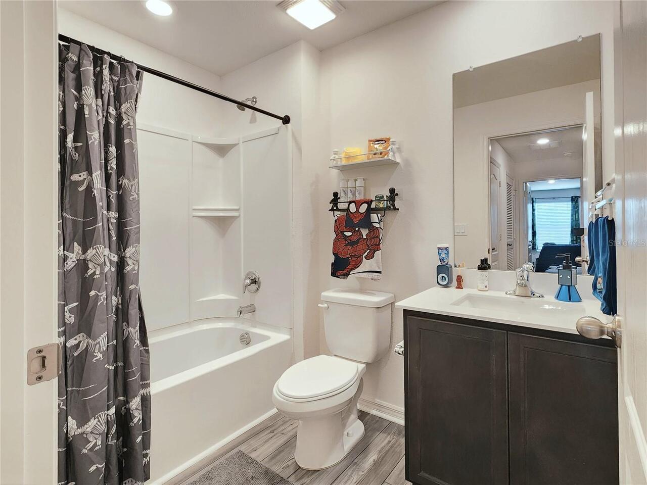 Listing Photo 17