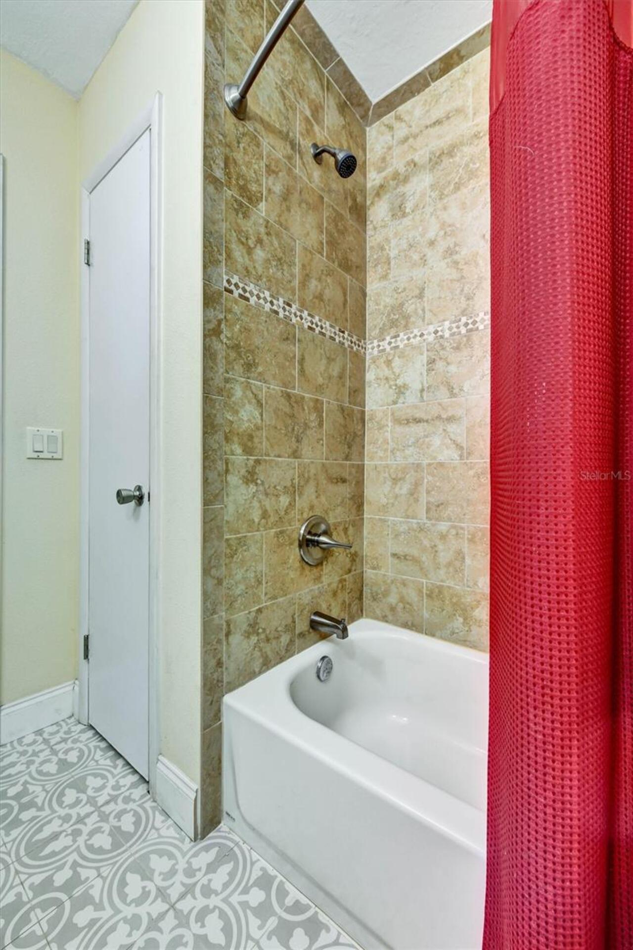 Listing Photo 33