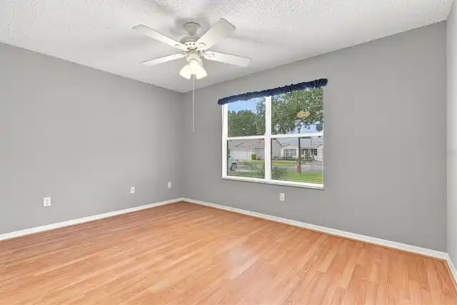 Listing Photo 32