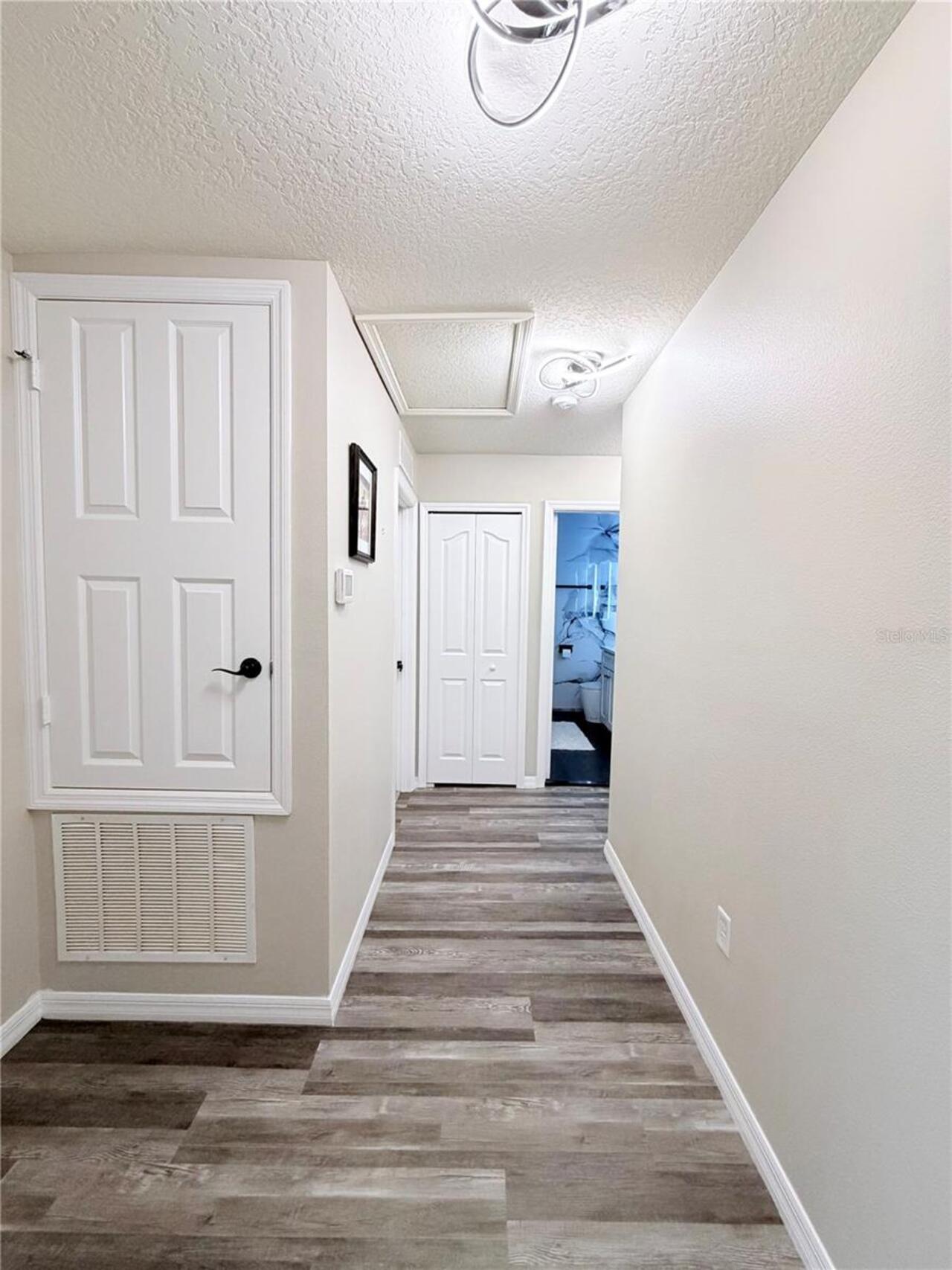 Listing Photo 34