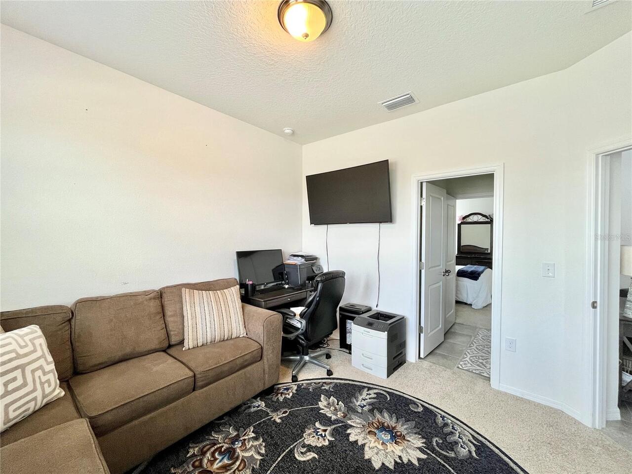 Listing Photo 19