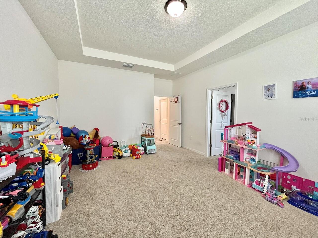 Listing Photo 33