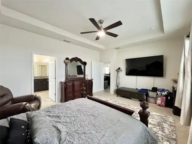 Listing Photo 22