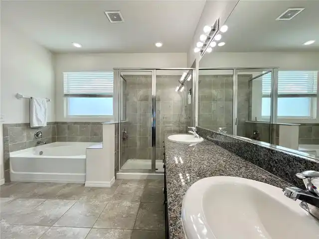 Listing Photo 29