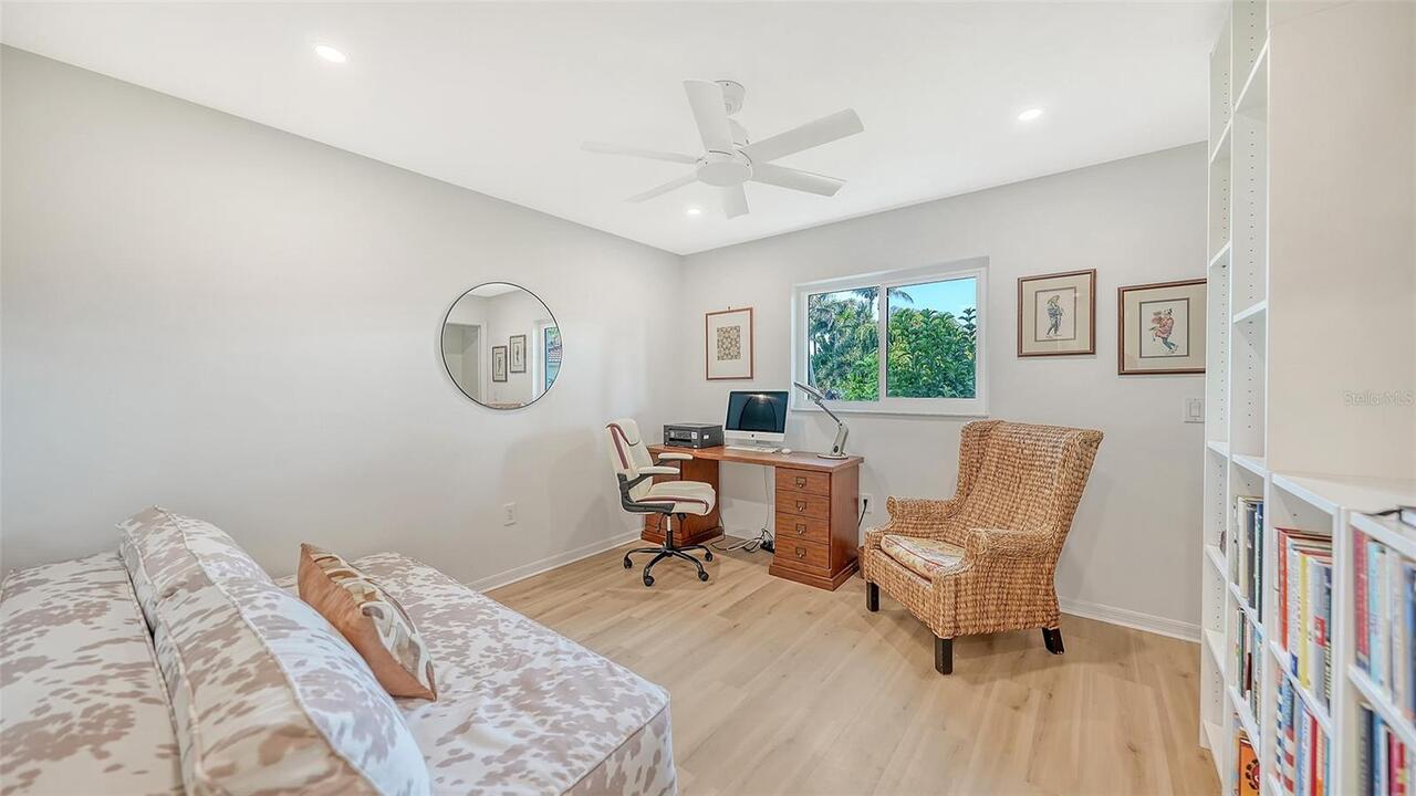 Listing Photo 32