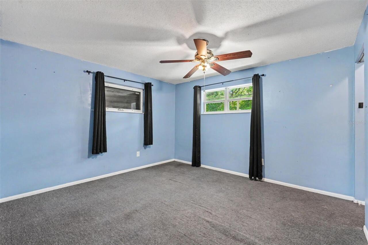 Listing Photo 18