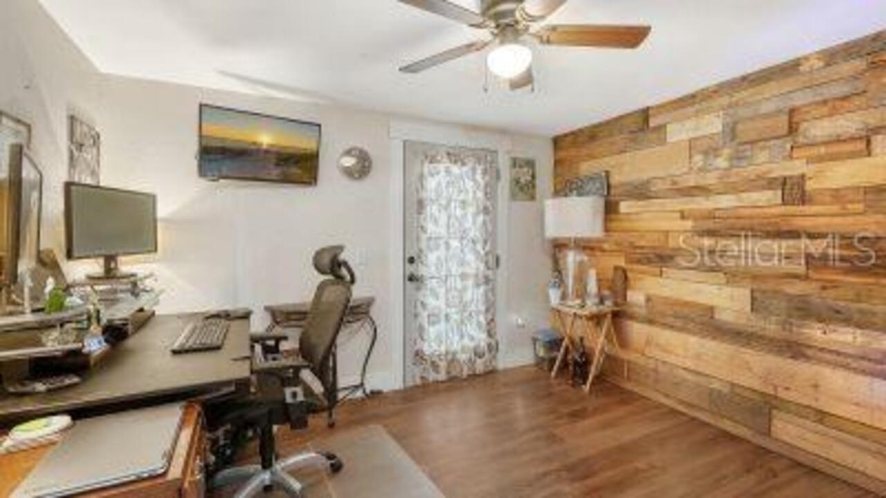 Listing Photo 28
