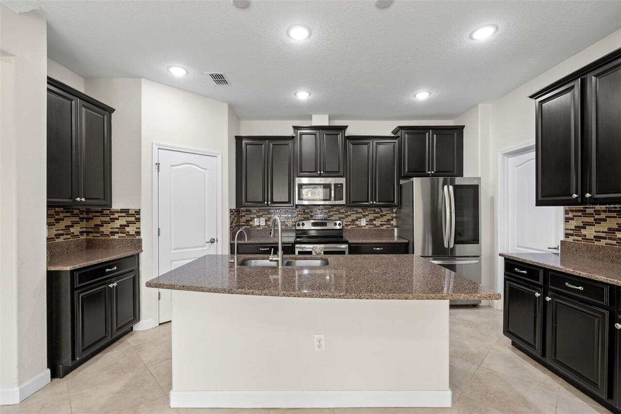 Listing Photo 15