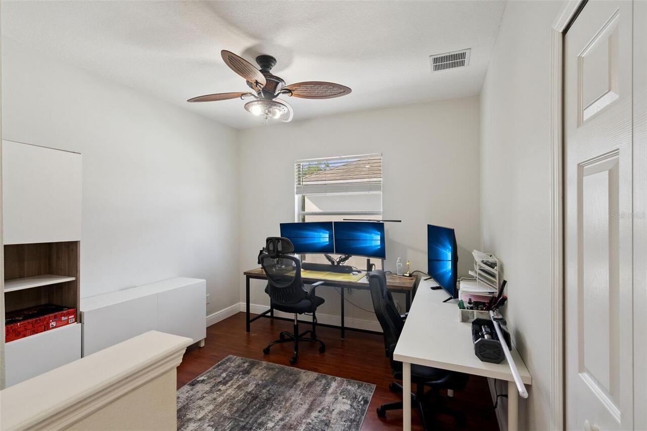Listing Photo 17
