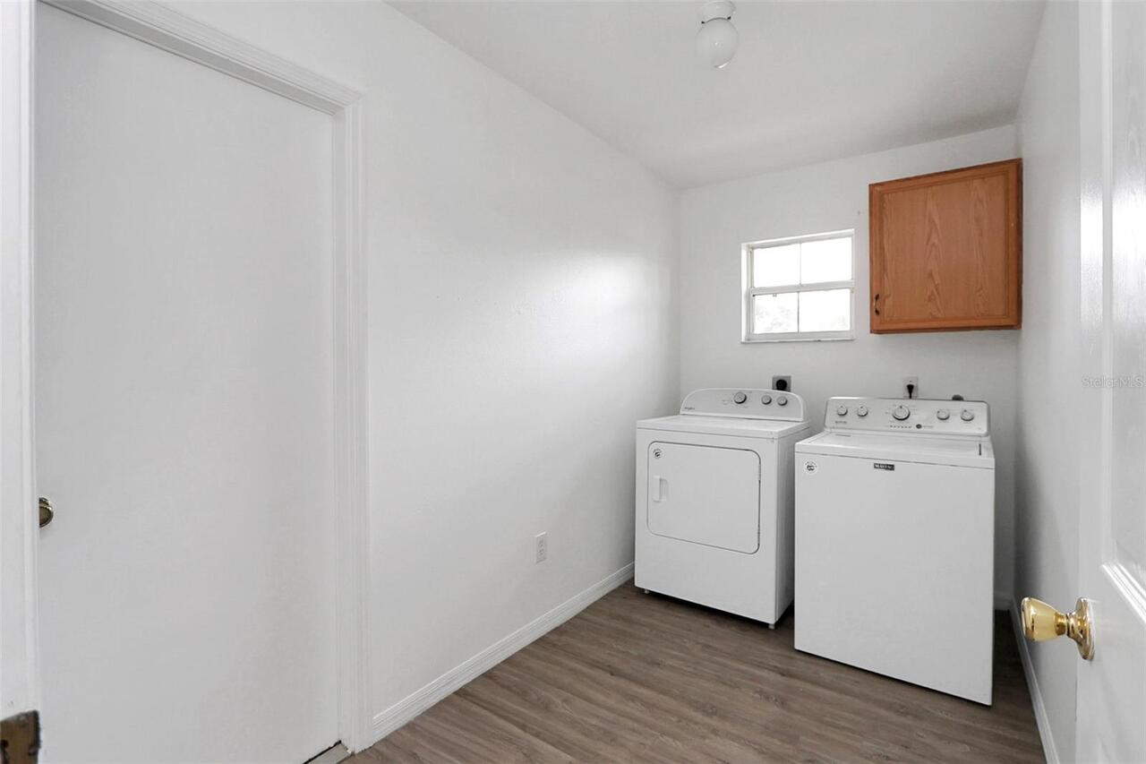 Listing Photo 14