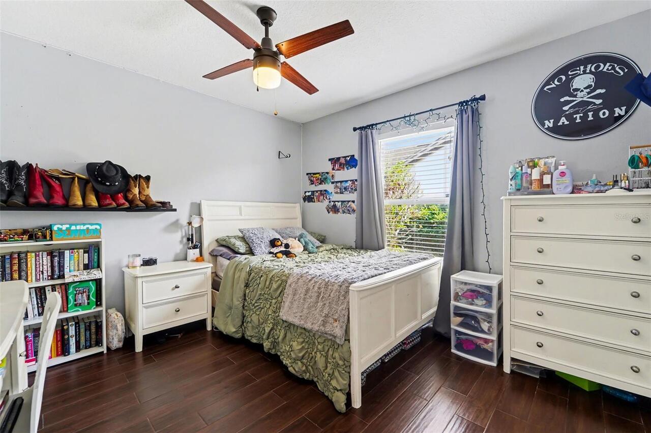 Listing Photo 17