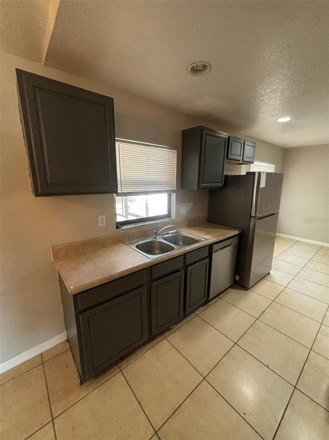 Listing Photo 9