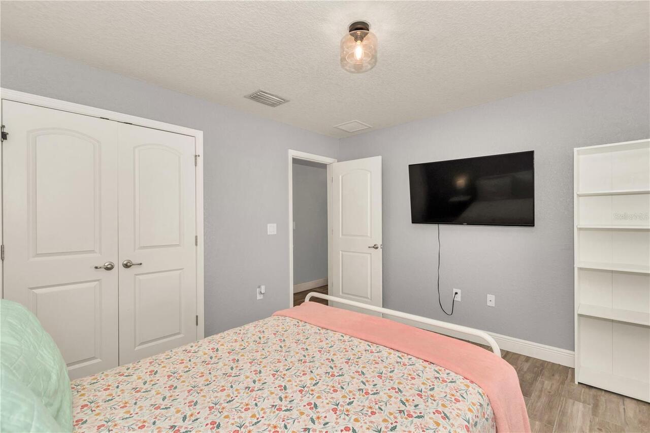 Listing Photo 32