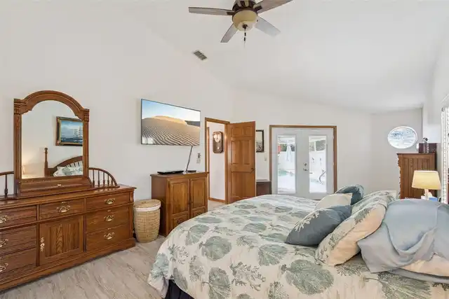Listing Photo 23