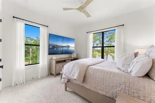 Listing Photo 30