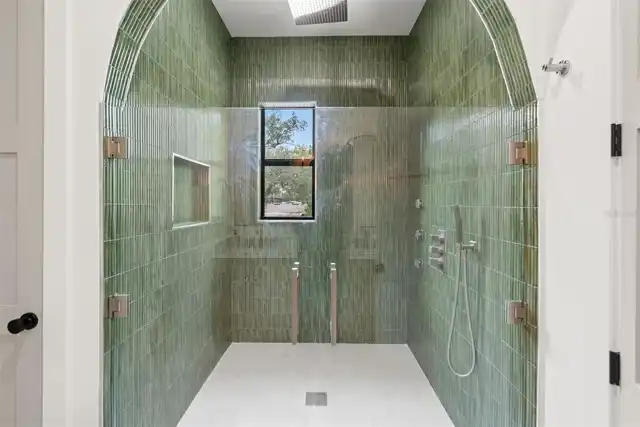 Listing Photo 37
