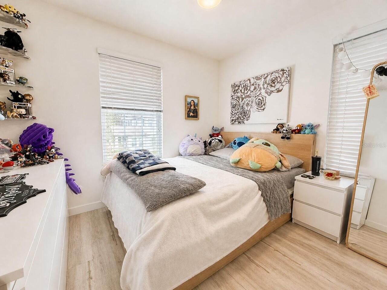 Listing Photo 11