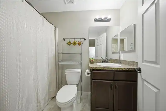 Listing Photo 16