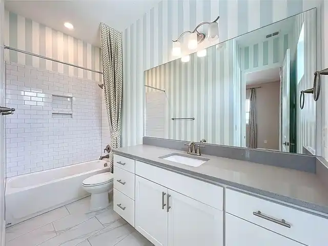 Listing Photo 20