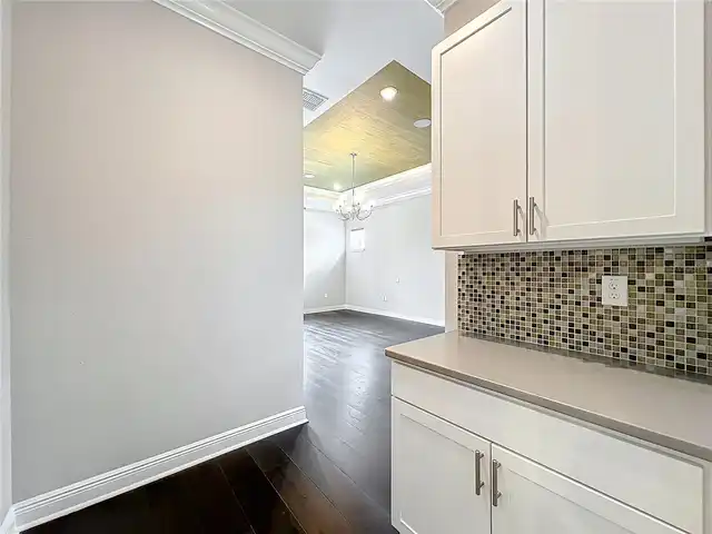 Listing Photo 37