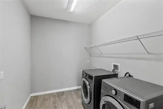 Listing Photo 21