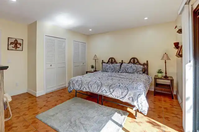 Listing Photo 22
