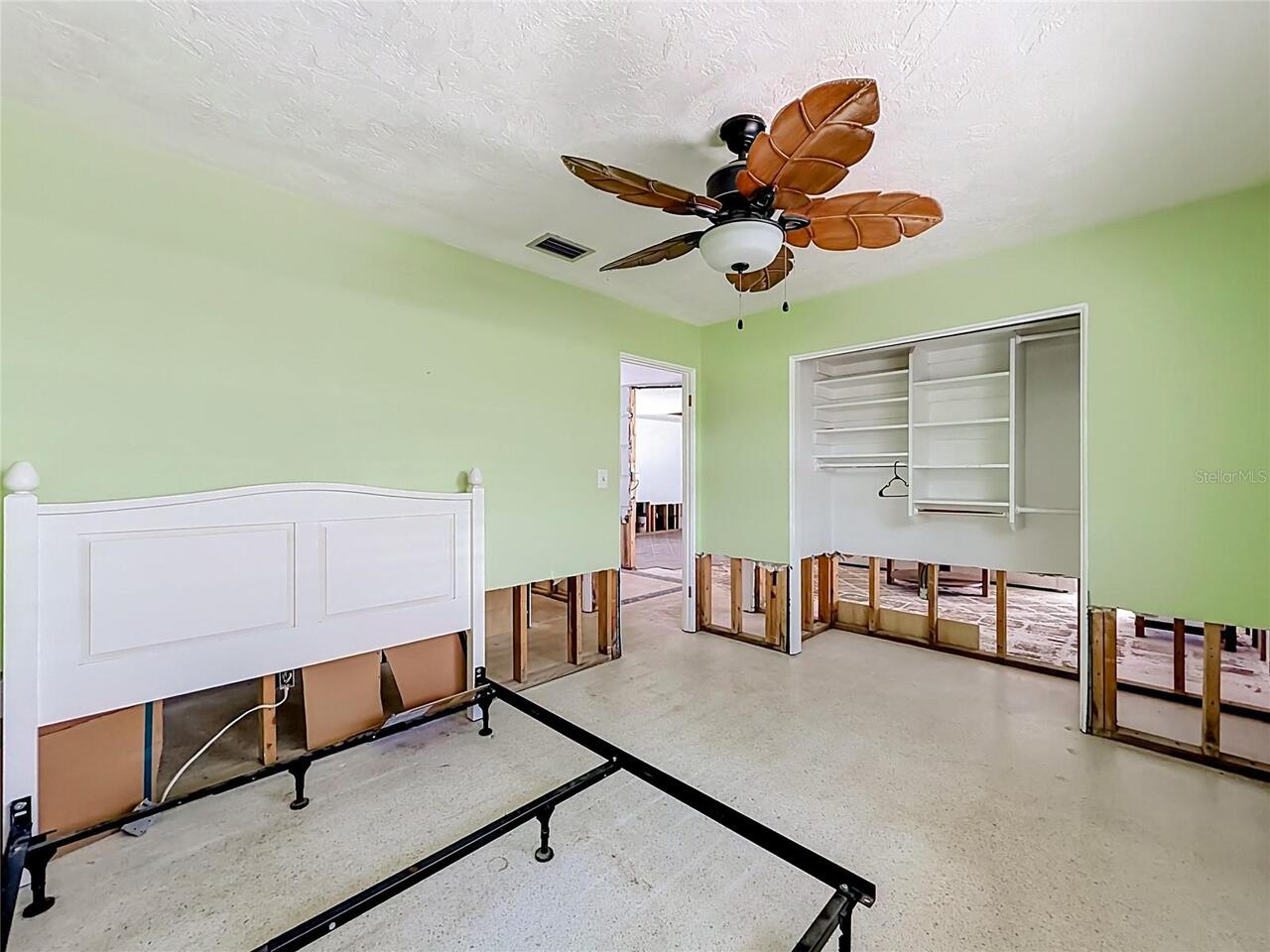 Listing Photo 14