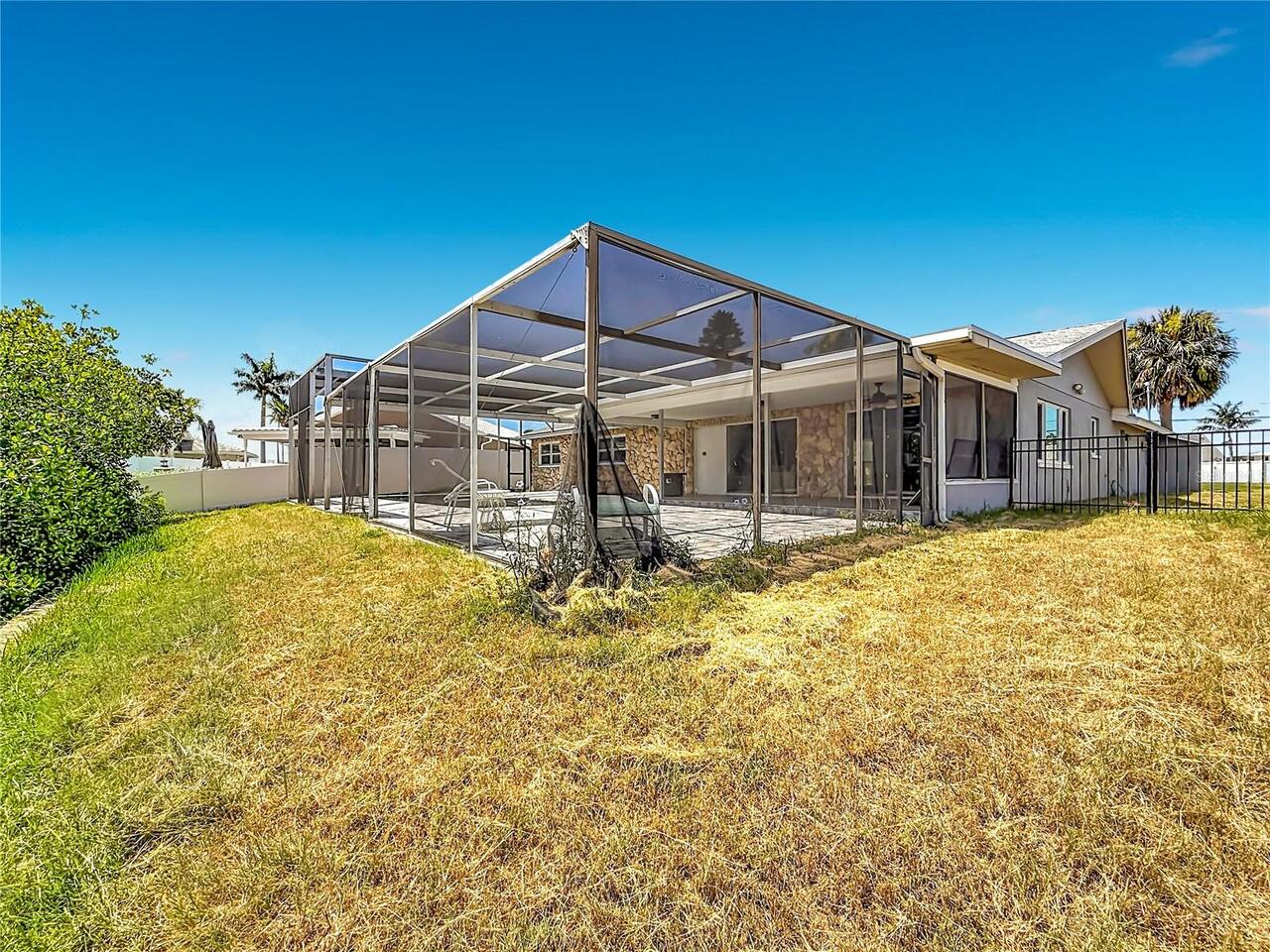 Listing Photo 32