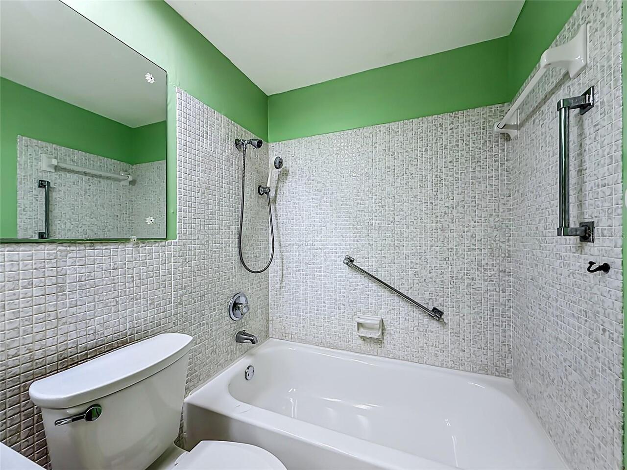 Listing Photo 25
