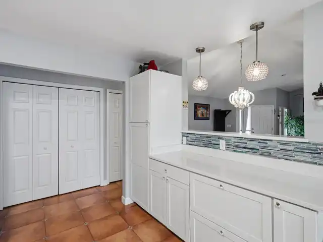 Listing Photo 7