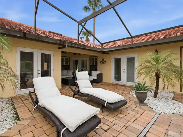 Listing Photo 16