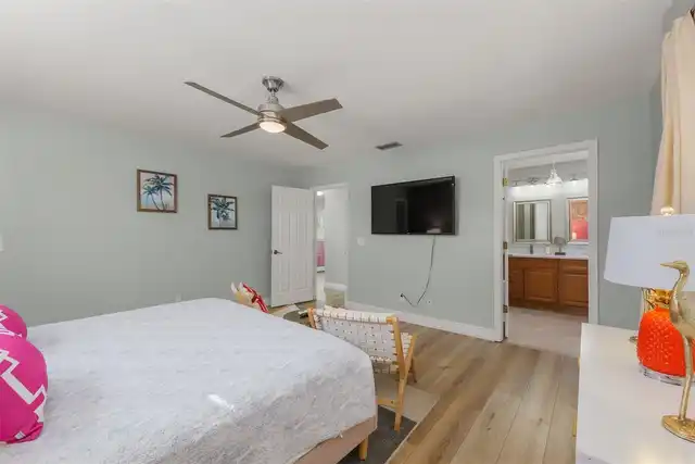 Listing Photo 16