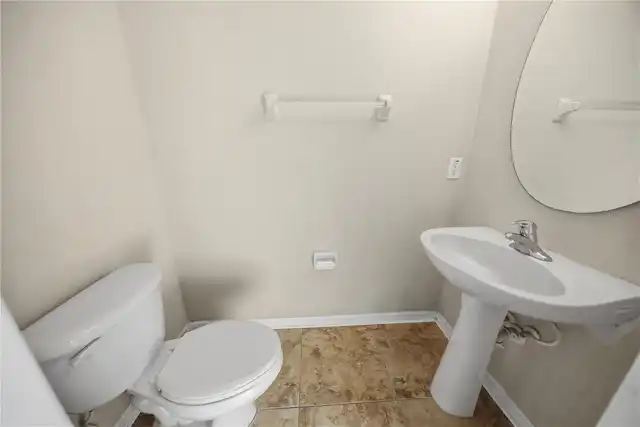 Listing Photo 17