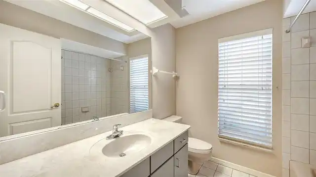 Listing Photo 25