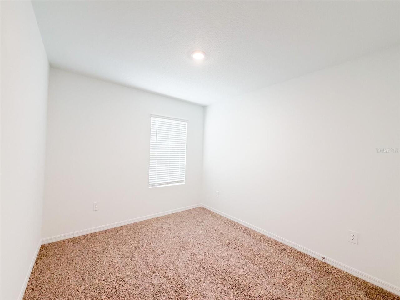 Listing Photo 24