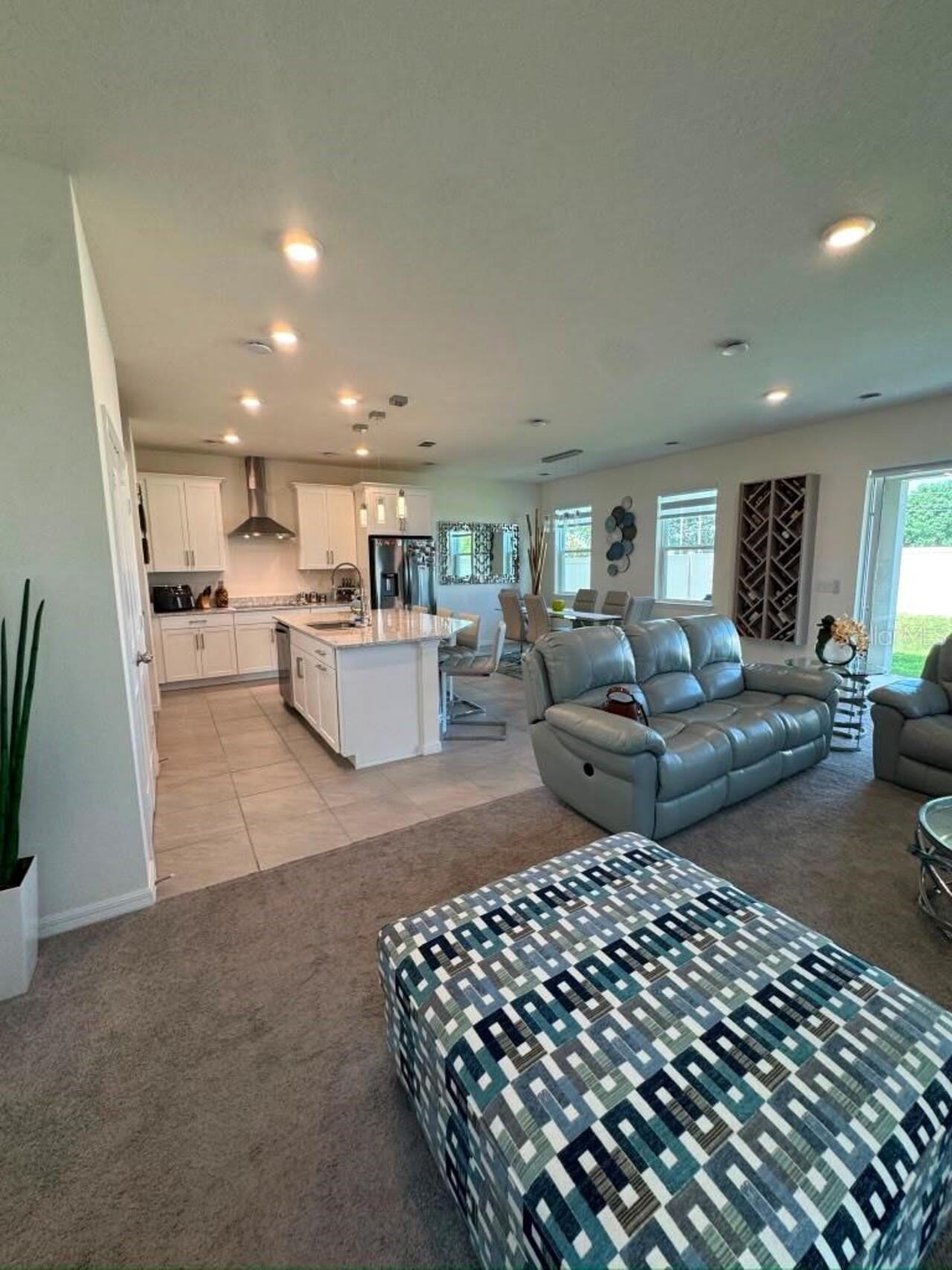 Listing Photo 8