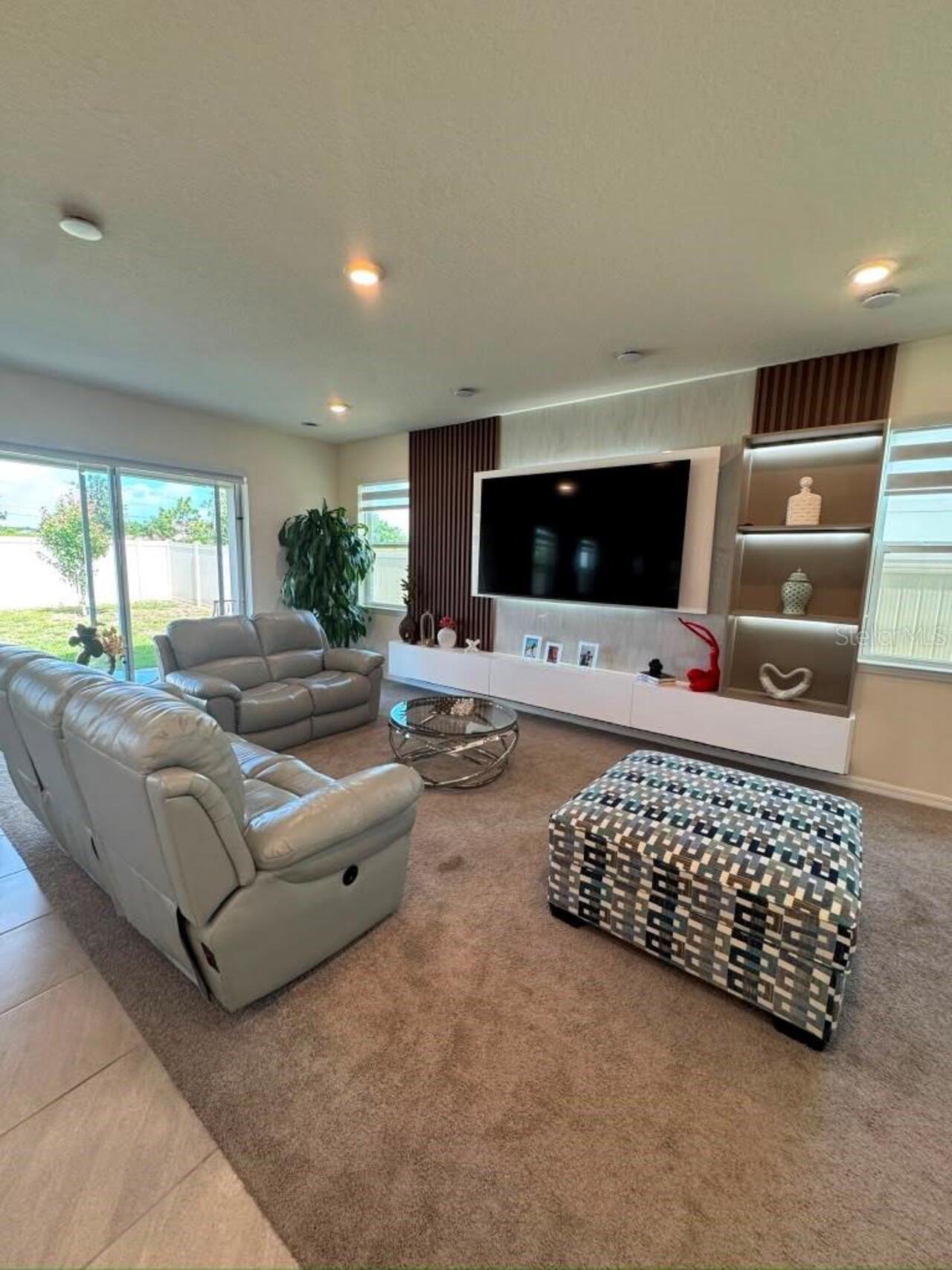 Listing Photo 10