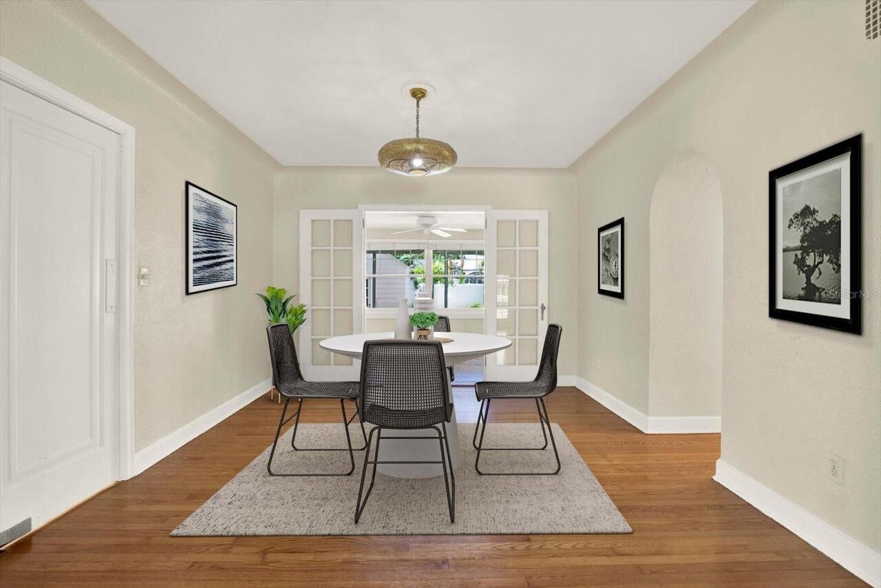 Listing Photo 9